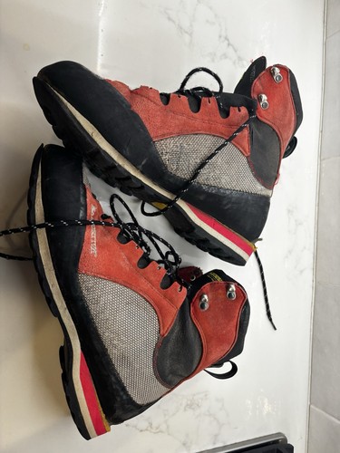 Sportiva trekking boots - la,